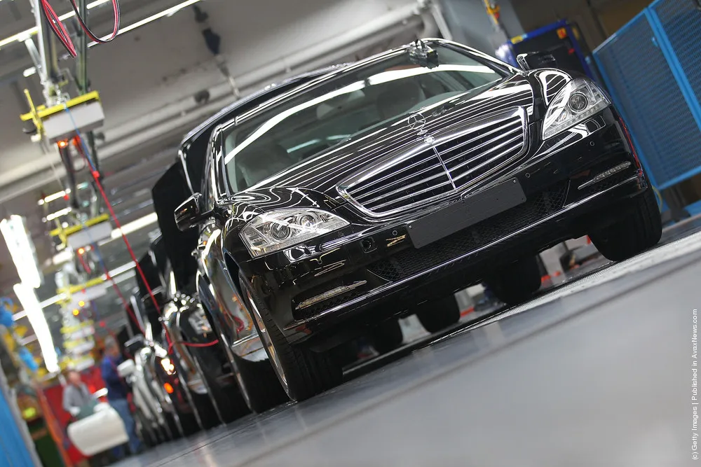 Mercedes-Benz S-Class Assembly At Sindelfingen Plant