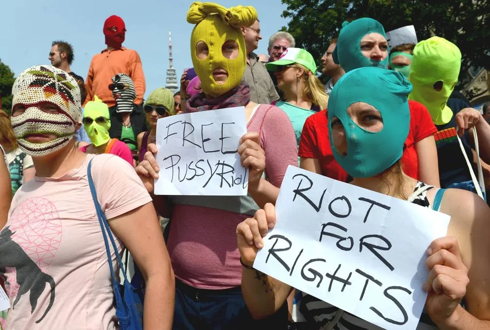 «Free Pussy Riot!» (UPDATED)