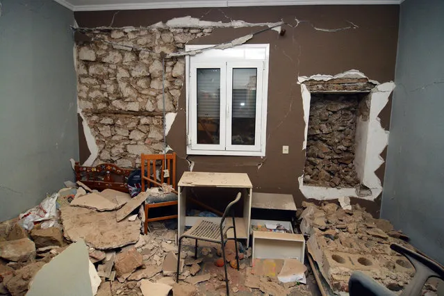 Damages are seen inside a house in Damasi village, near Larissa city, Thessaly, central Greece, 05 March 2021, after a new strong earthquake that shook the wider region of Thessaly last night. An earthquake measuring 5.9 on the Richter scale shook Elassona in central Greece at 20:38 on 04 March, the National Observatory of Athens' Institute of Geodynamics reported. The new quake's epicenter was 16km southwest from Elassona proper, close to Larissa. Meanwhile, the Aristotle University of Thessaloniki stated that this “is almost a twin earthquake to the one measuring 6.0 on the Richter scale which shook the region on midday 03 March, while the revised estimate of this fresh tremor might be even higher”. (Photo by Apostolis Domalis/EPA/EFE)