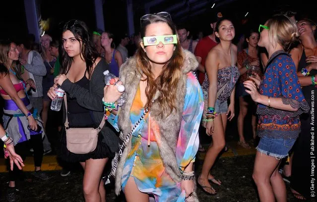 Alessandra Ambrosio Coachella Music Festival April 16, 2011 – Star