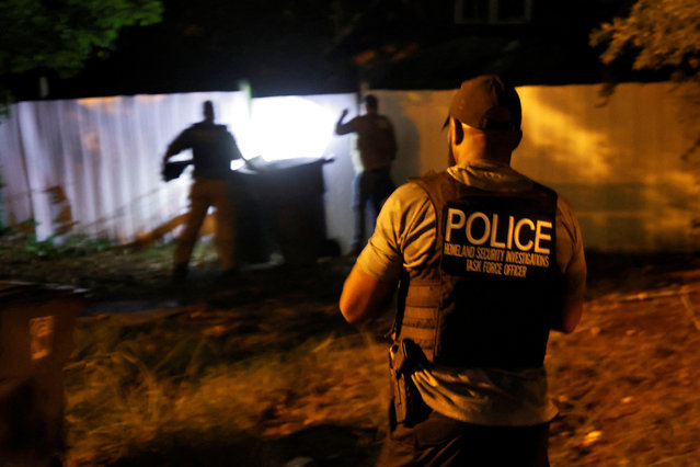 Secret Service and Homeland Security agents check a former home of a suspect named by news organizations as Ryan W. Routh as the FBI investigates what they said was an apparent assassination attempt in Florida on Republican presidential nominee and former U.S. President Donald Trump, in Greensboro, North Carolina, U.S. September 15, 2024. (Photo by Jonathan Drake/Reuters)