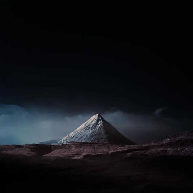 Location: Baula Mountain. “Most of the images presented themselves immediately, though an image like Kirkjufell took around three days before I could see the mountain from the fog”. (Photo by Andy Lee/Caters News)