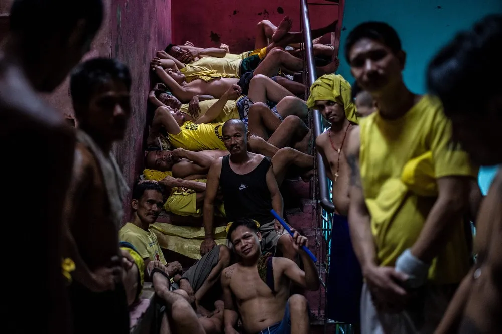 Hellish Philippine Jails