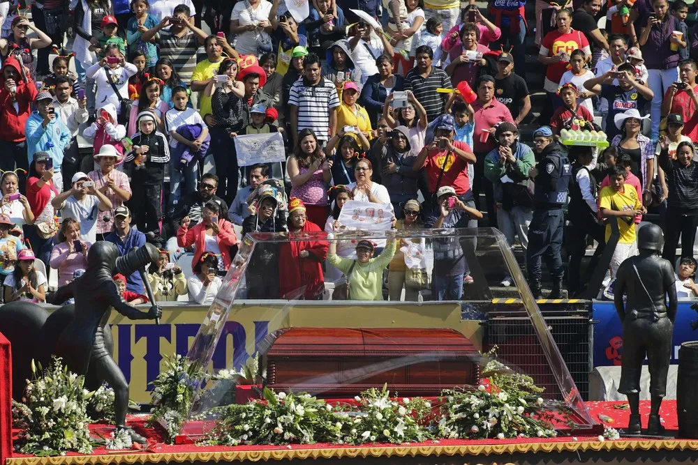 Roberto Gómez Bolaños “Chespirito” Final Goodbye in Mexico City