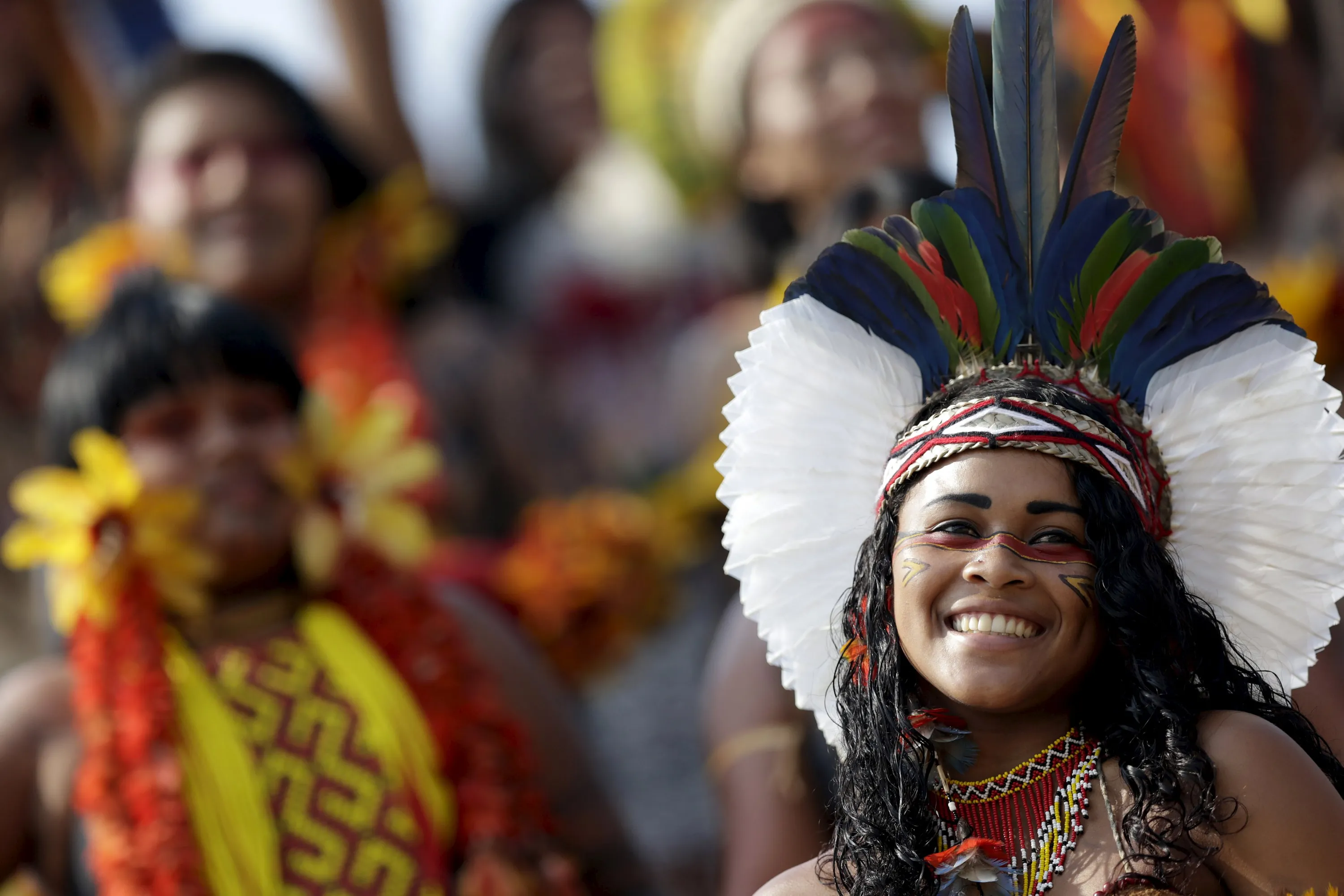Народы южной америки 7. Индейцы коренные жители Бразилии. Народы Латинской Америки. Народы Бразилии. Коренные жители Южной Америки.