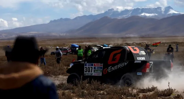 Vladimir Vasilyev of Russia drives his Toyota during the sixth stage in the Dakar Rally 2016 in Uyuni, Bolivia, January 8, 2016. (Photo by Marcos Brindicci/Reuters)