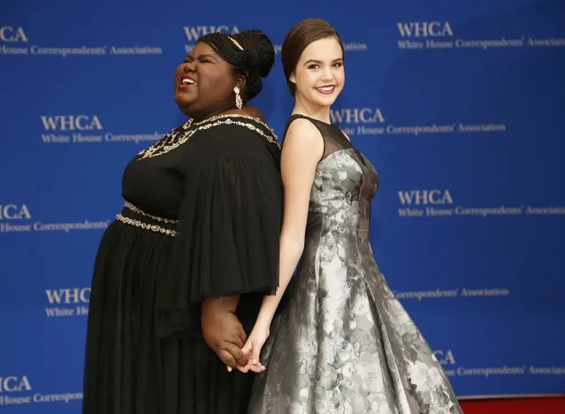 Actresses Gabourey Sidibe (L) and Bailee Madison arrive for the annual White House Correspondents' Association dinner in Washington April 25, 2015. (Photo by Jonathan Ernst/Reuters)