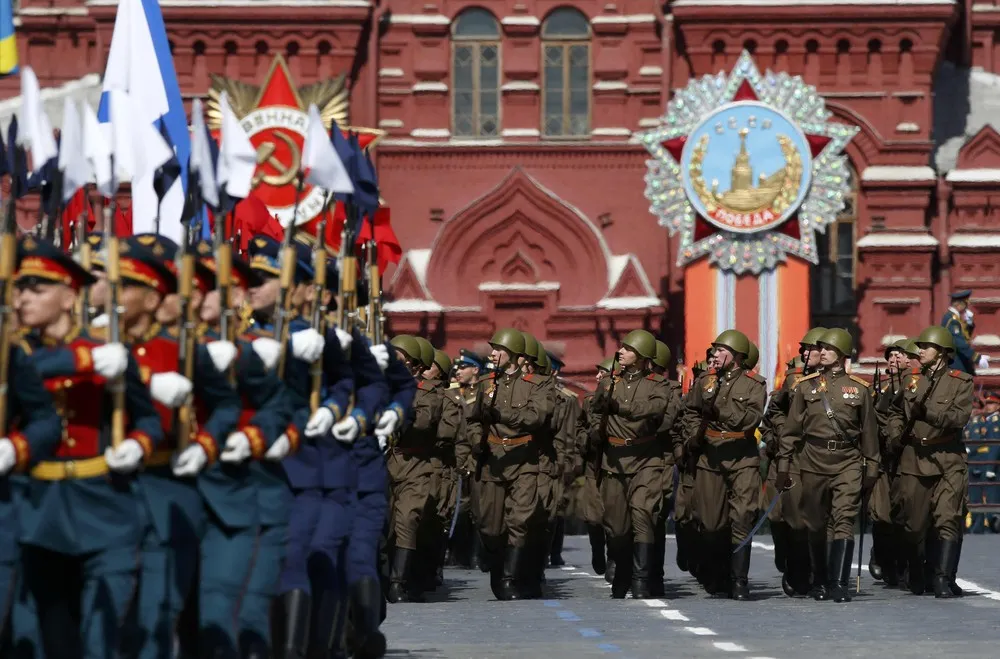 Russia Celebrates the 70th Anniversary of the Victory in WWII (250+ Photos)