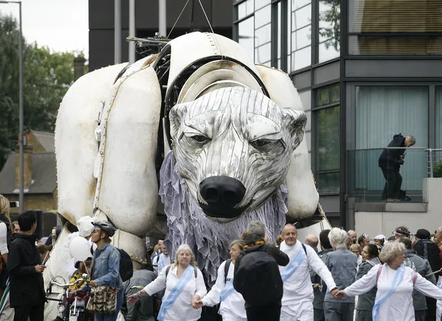 Giant Polar Bear Of London