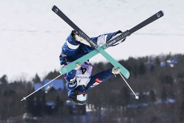 Tess Johnson of the United States competes in the women's freestyle skiing world cup moguls event at Mont Tremblant, Quebec, Saturday, January 8, 2022. (Photo by Sean Kilpatrick/The Canadian Press via AP Photo)