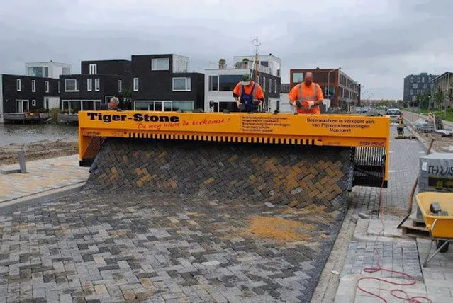  Tiger Stone – A Fast and Tidy Drafting Brick Road Machine