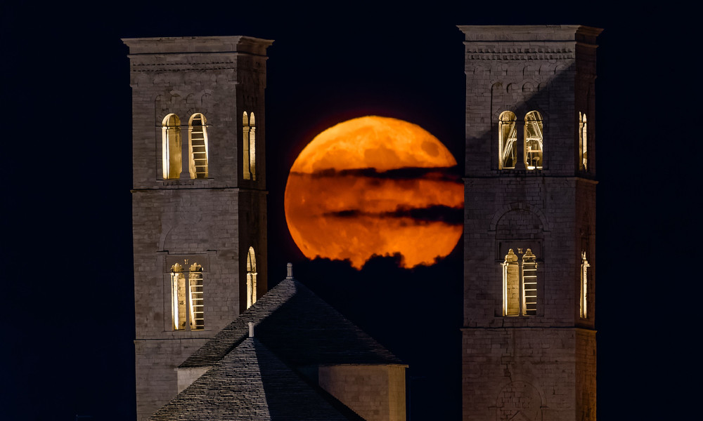 Pictures of the Year 2024, Part 171/240