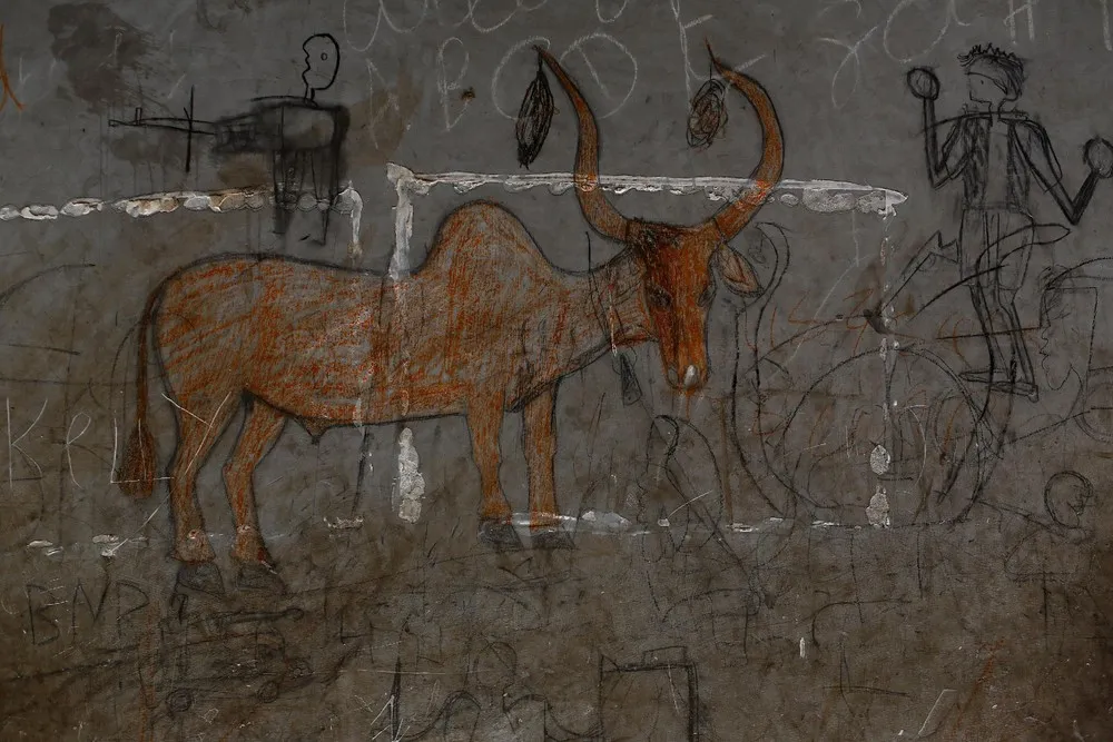 Mother Reunited with Children after Five-year Search