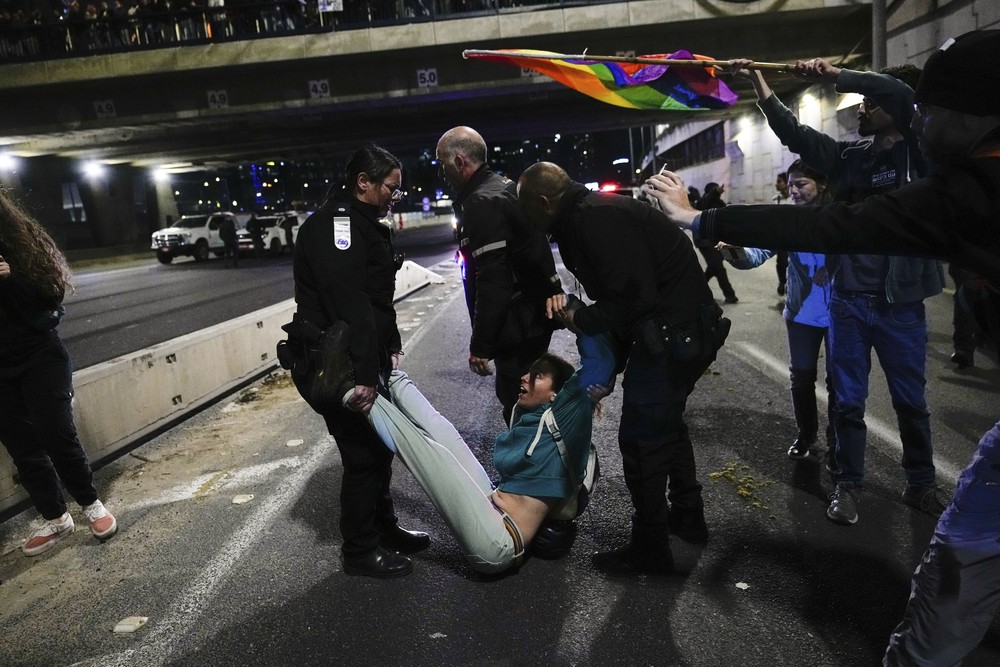 Pictures of the Year 2023, Part 039/224