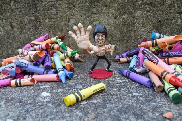 Artist Steve Casino creates celebrity sculptures from peanut shells in New York City. (Photo by Steve Casino)