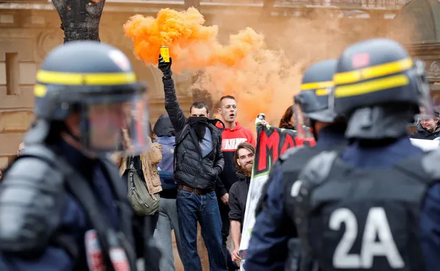 Protesters take part in a demonstration to support migrant arrivals and against the far-right Front National (FN) party rally in Marseille, Southern France, November 5, 2016. (Photo by Jean-Paul Pelissier/Reuters)