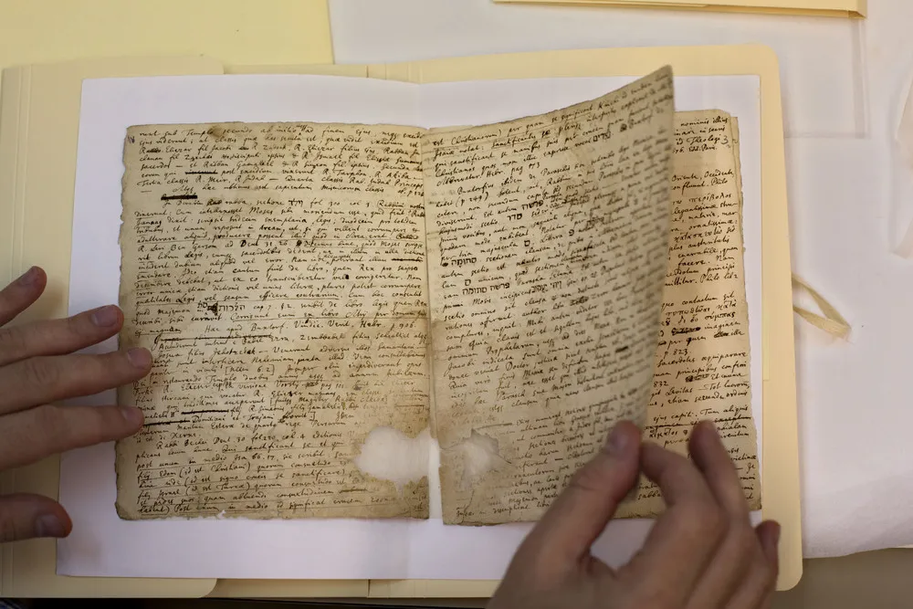 Unique Israeli Library Manuscripts