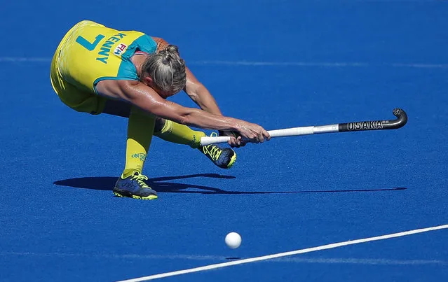 Australia's Jodie Kenny hits the ball during the bronze medal field hockey match between Australia and Spain of the 2018 Women's Hockey World Cup at the Lee Valley Hockey and Tennis Centre in London on August 5, 2018. (Photo by Daniel Leal-Olivas/AFP Photo)