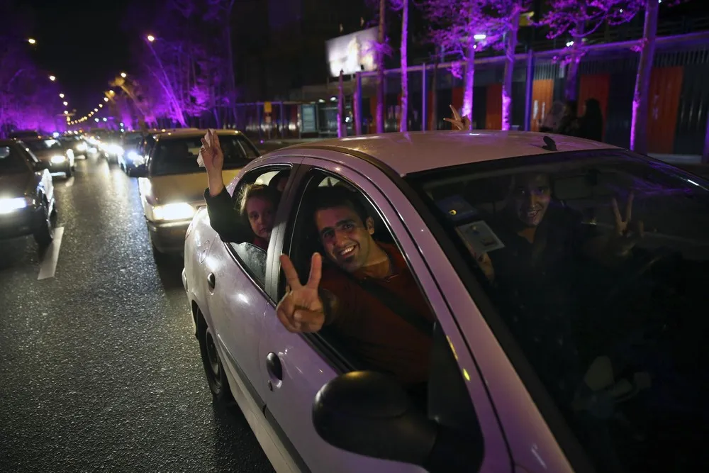 Iranians Celebrated in the Streets after Negotiators in Lausanne