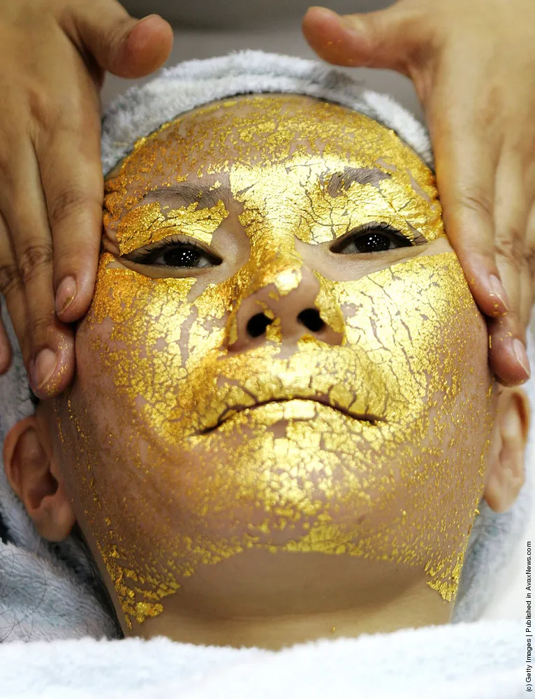 Gold Facial Treatment