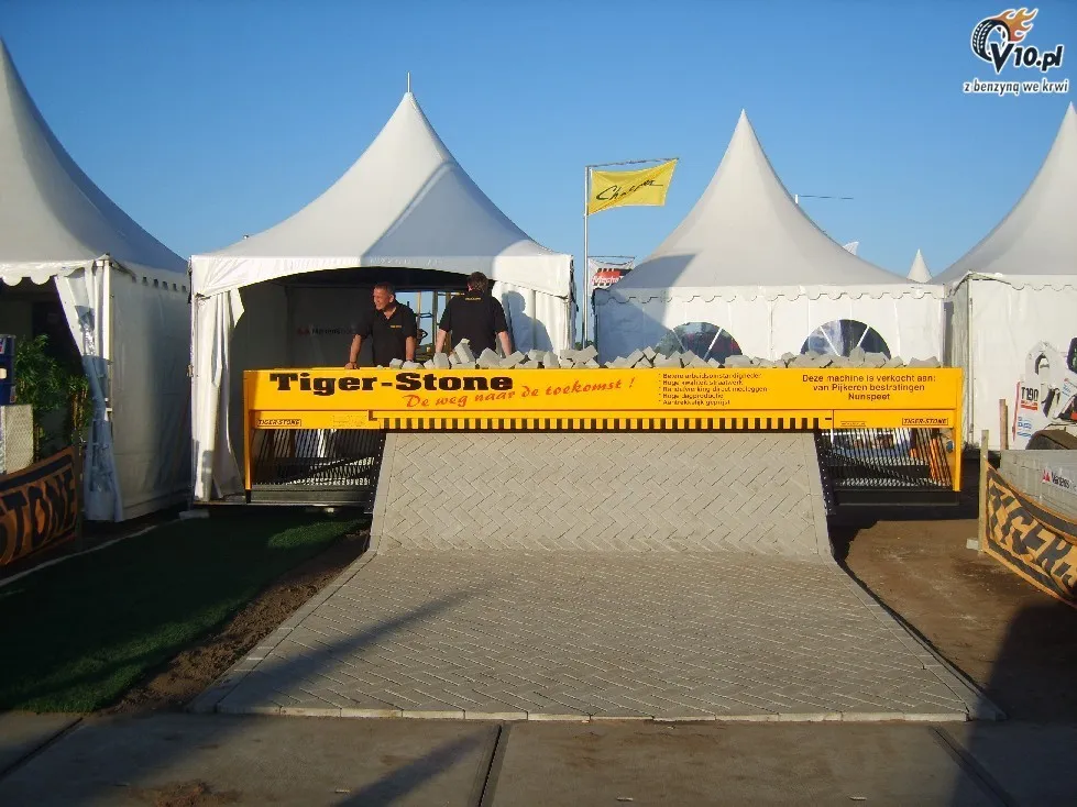  Tiger Stone – A Fast and Tidy Drafting Brick Road Machine