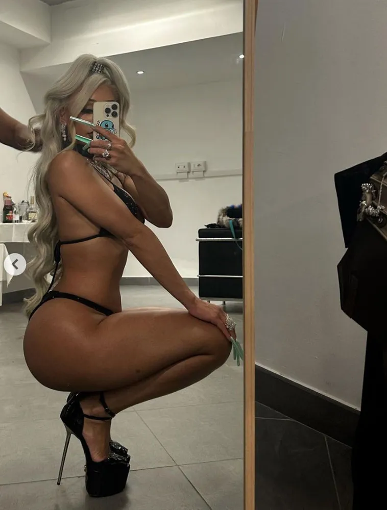 Dresses last Weeks, Part 2/5