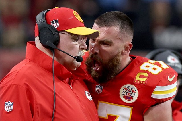 Travis Kelce #87 of the Kansas City Chiefs reacts at Head coach Andy Reid in the first half against the San Francisco 49ers during Super Bowl LVIII at Allegiant Stadium on February 11, 2024 in Las Vegas, Nevada. (Photo by Jamie Squire/Getty Images)