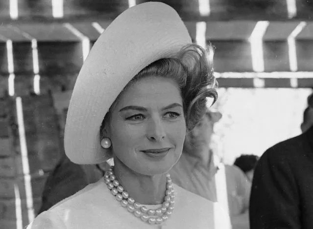 Swedish actress Ingrid Bergman is shown as she appears as the richest woman in the world in the film “La Vendetta della Signora” (“The Visit”), during a break in filming the first scenes in Rome, September 9, 1963. (Photo by Giulio Broglio/AP Photo)