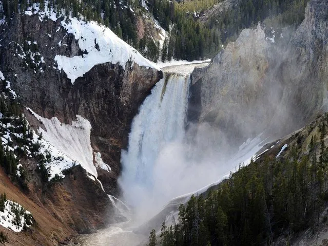 “Lower Falls” at the Yellowstone Grand Canyon in the Yellowstone National Park. (Photo by Mark Ralston/AFP Photo)