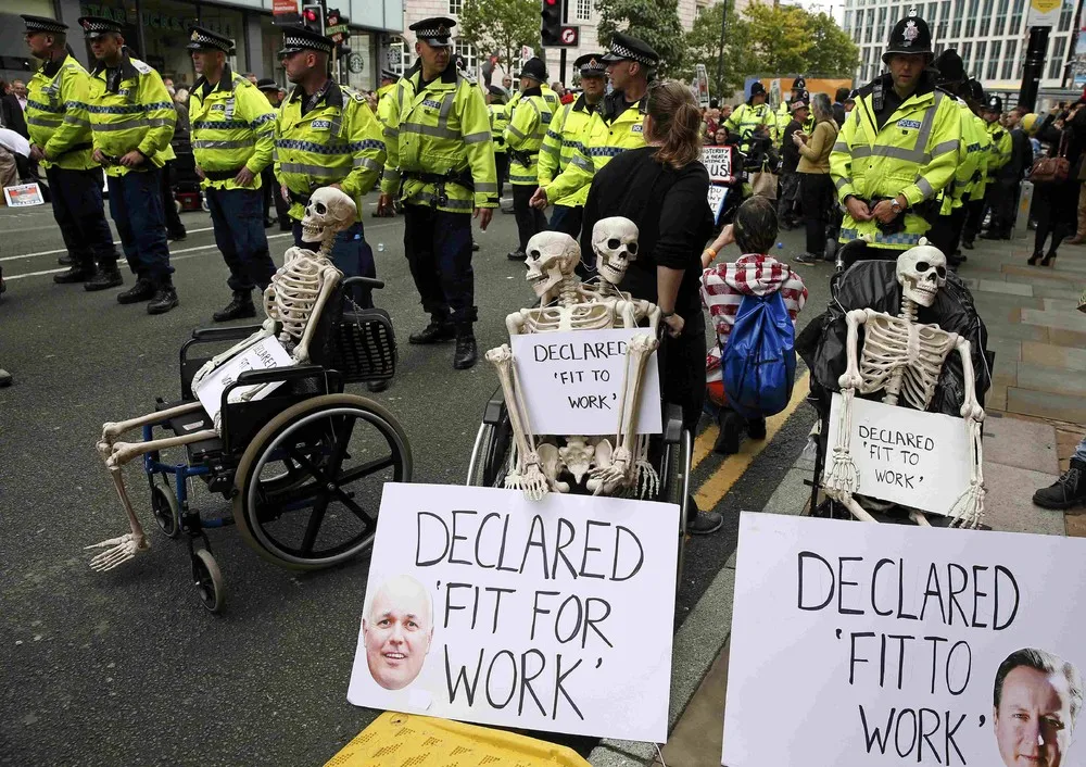 The Day in Photos – October 6, 2015