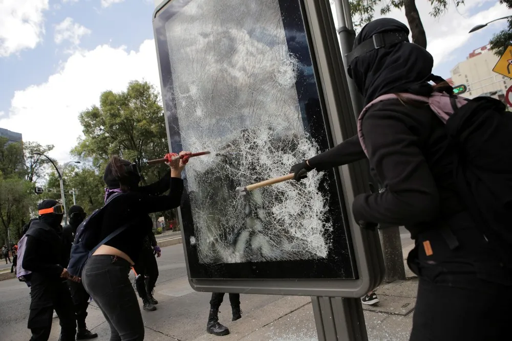 Protests after Salvadoran Woman Killed by Mexican Police