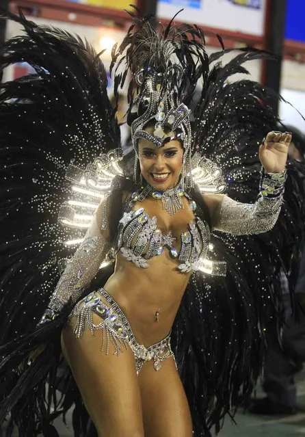 Drum Queen Rayssa Oliveira of the Beija-Flor samba school participates in the annual Carnival parade in Rio de Janeiro's Sambadrome, March 3, 2014. (Photo by Pilar Olivares/Reuters)
