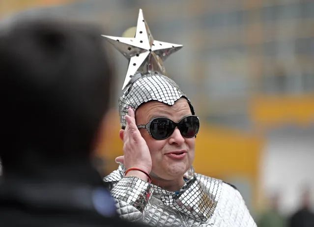 Eurovision fan Andreas from Germany waits  in front of the Globen Arena prior the first the Eurovision Song Contest final in Stockholm, Sweden, Saturday, May 14, 2016. (Photo by Martin Meissner/AP Photo)