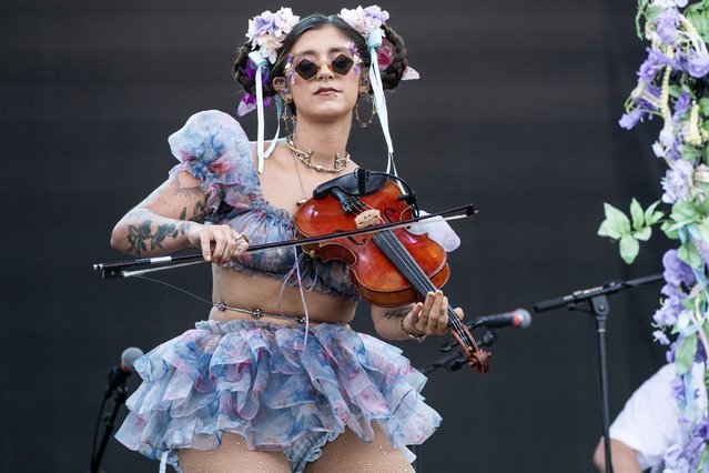 American singer-songwriter and musician Sierra Ferrell performs during Bourbon and Beyond music festival on Saturday, September 21, 2024, at the Kentucky Exposition Center in Louisville, Ky. (Photo by Amy Harris/Invision/AP Photo)