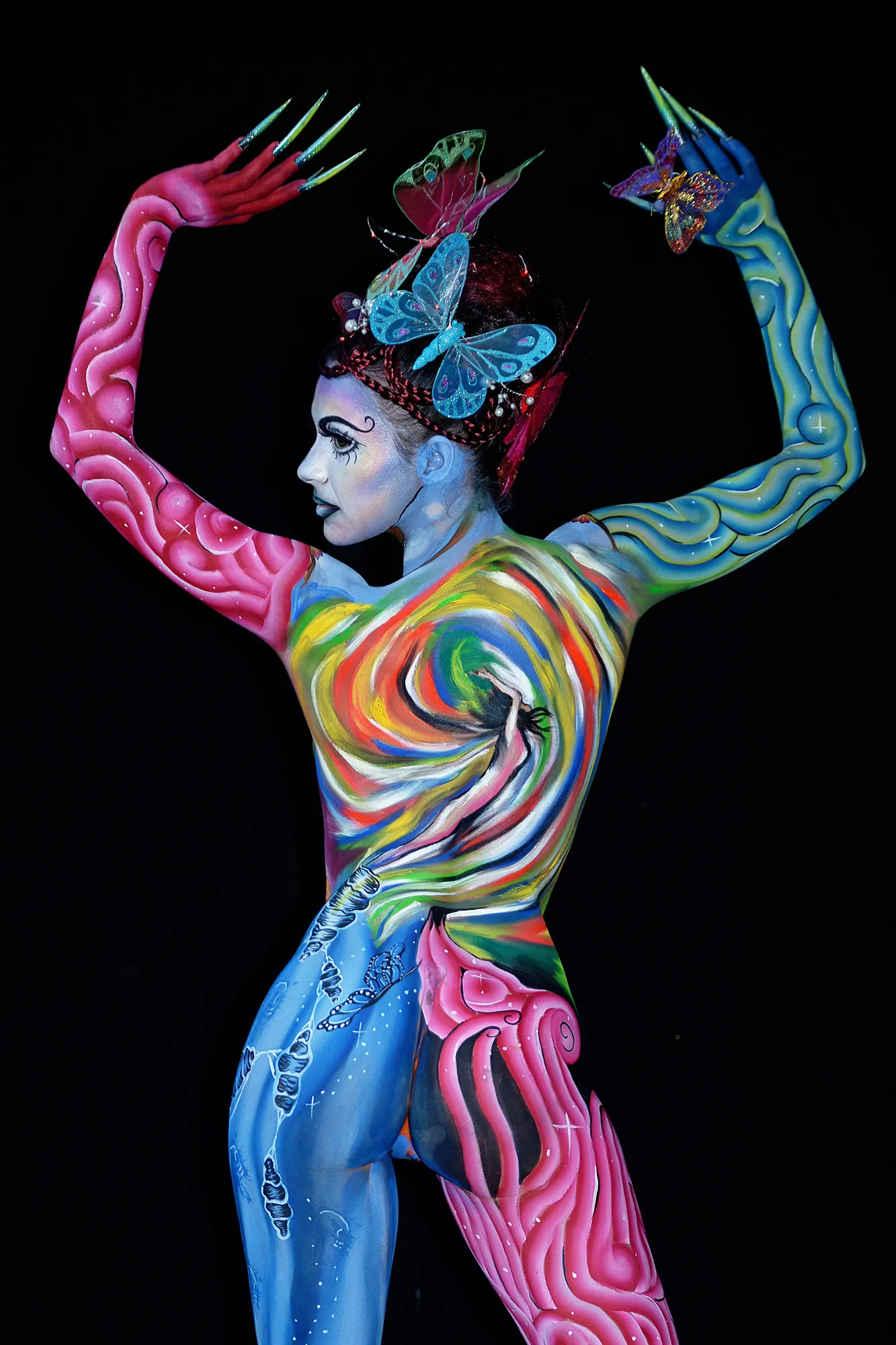 Body paint. Боди-арт. Современный боди арт. Красивый бодиарт. Броли арт.