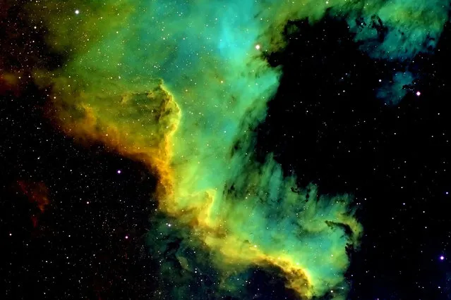 Gulf Master. These amazing pictures of nebula thousands of light years from Earth have been captured by an amateur astronomer Dr. Dennis Roscoe snapped the beautiful celestial formations from his own personal observatory. His telescope looks into deep space at the nebula, which show both the birth and death of stars, like our very own Sun. (Photo by Dennis Roscoe/Caters News)