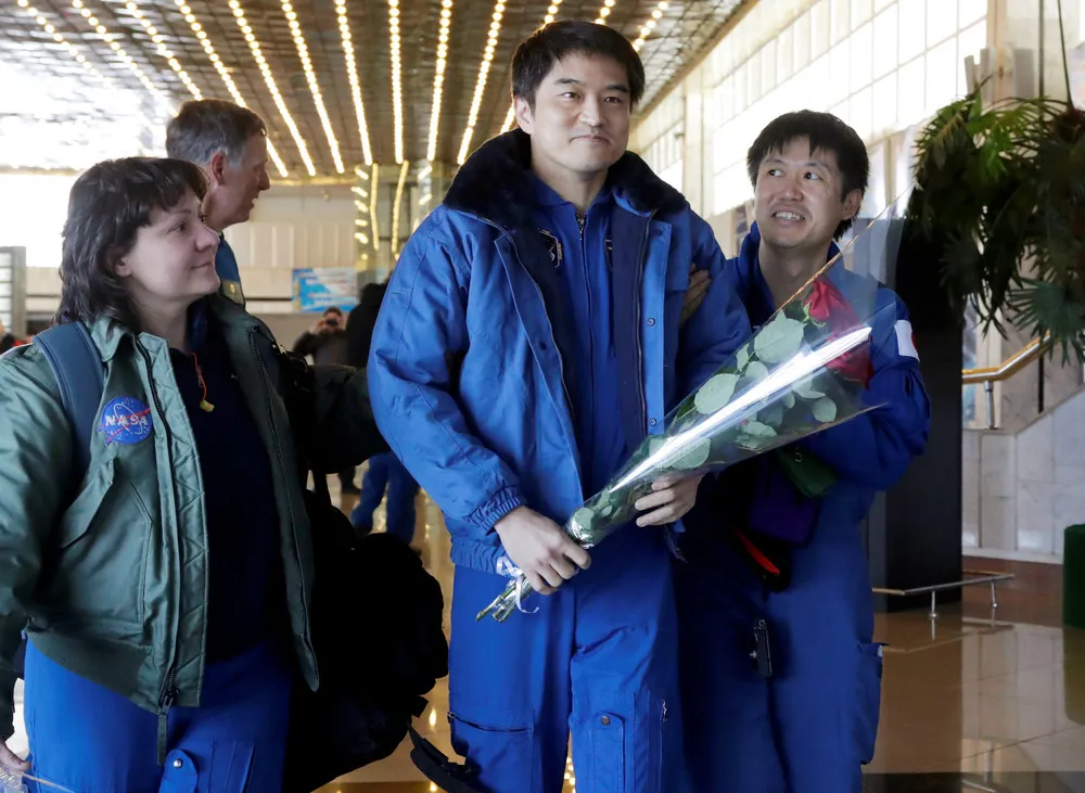 ISS Crew Returns to Earth