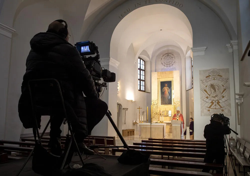 The Day in Photos – March 24, 2020