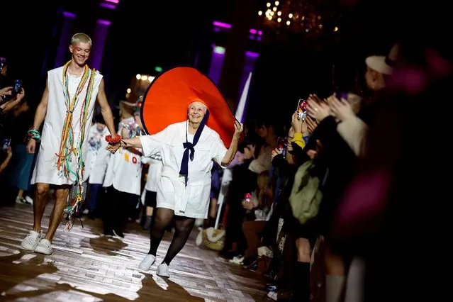 Models present creations by fashion school students of LISAA (L'Institut Superieur des Arts Appliques) as part of a fashion show named “Another look at old age” organised by the Petits Freres des Pauvres Association, to promote a more inclusive stance on age, in Paris, France, October 27, 2022. (Photo by Sarah Meyssonnier/Reuters)