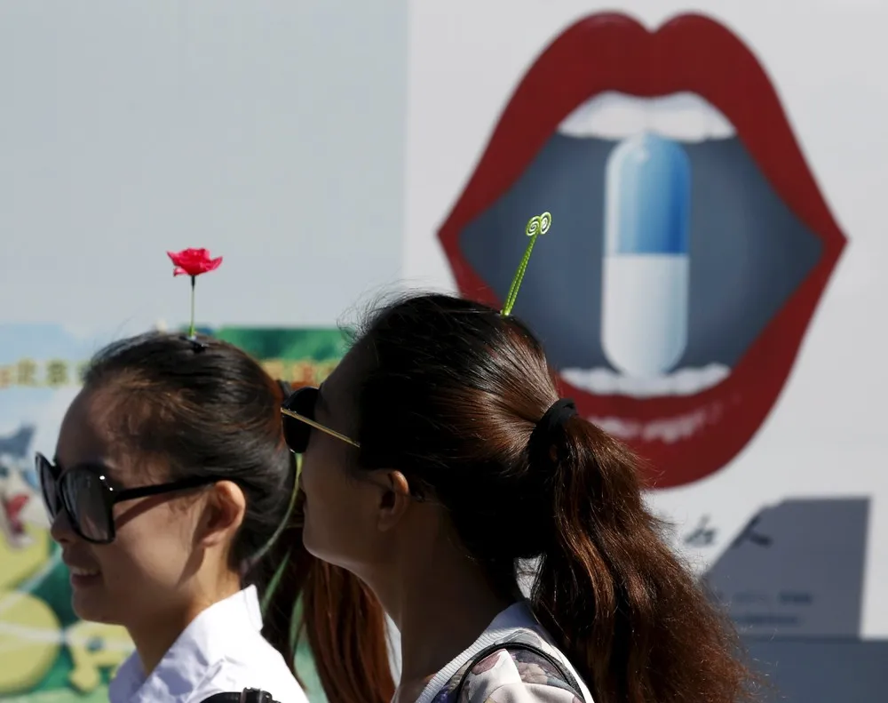 Antenna Styled Hairpins