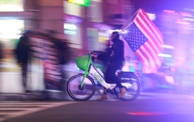 A demonstrator takes part in a protest after U.S. President Donald Trump deployed U.S. National Guard troops to Washington and ordered an increase in the presence of federal law enforcement to assist in crime prevention, in Washington, D.C., U.S., August 21, 2025. (Photo by Jose Luis Gonzalez/Reuters)