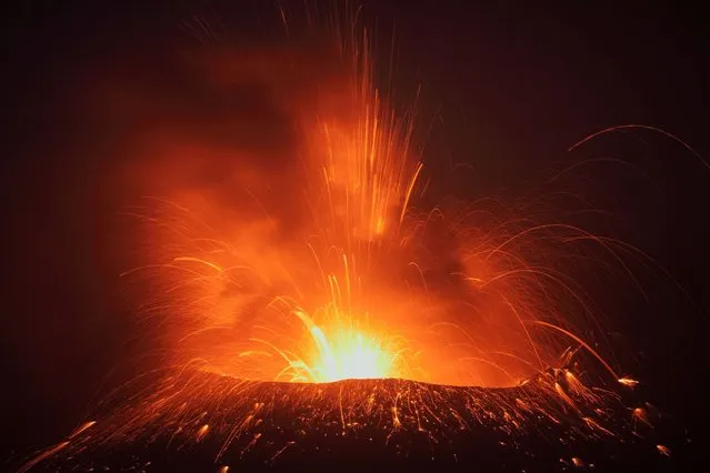 The dangers of getting up close to Earth’s greatest fiery spectacles don’t phase Rietze, who likens his profession to an extreme sport. “I have had fewer mishaps chasing eruptions than when mountain climbing”. (Photo by Martin Rietze/Guzelian)