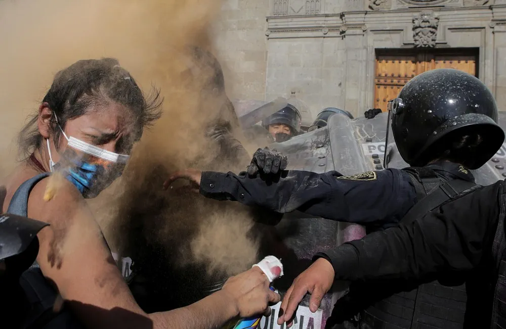 Protests after Salvadoran Woman Killed by Mexican Police