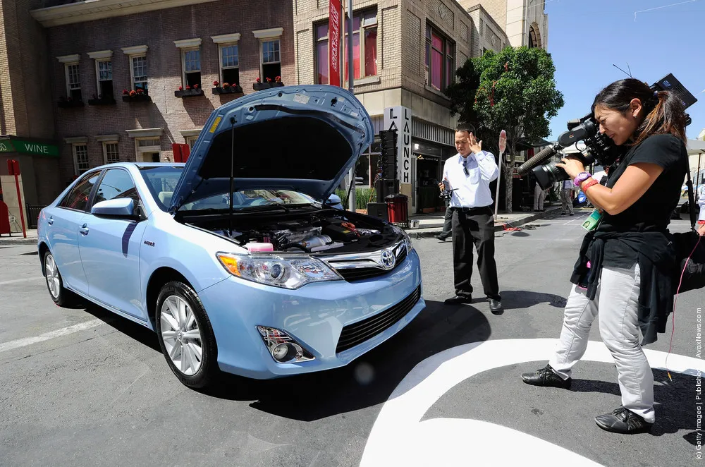 Toyota Unveils 2012 Camry