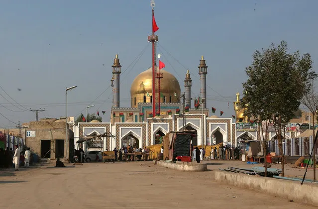 A deserted view of the tomb of Sufi saint Syed Usman Marwandi, also known as the Lal Shahbaz Qalandar shrine, after it was closed for general public following Thursday's suicide blast in Sehwan Sharif, Pakistan's southern Sindh province, February 17, 2017. (Photo by Akhtar Soomro/Reuters)