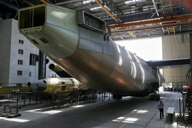 An airframe of the second Antonov-225 Mriya plane is seen at Antonov aircraft plant in Kiev, Ukraine, September 7, 2016. (Photo by Valentyn Ogirenko/Reuters)