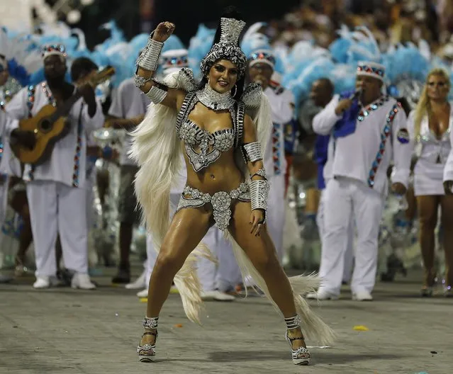 Drum Queen  Bruna Bruno of the Uniao da Ilha samba school dances on the first night of the annual Carnival parade in Rio de Janeiro's Sambadrome, February 11, 2013. (Photo by Ricardo Moraes/Reuters)