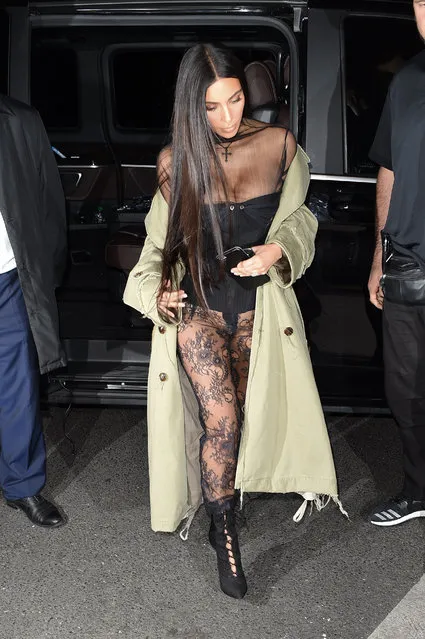 Kim Kardashian is seen at arriving at Kinu Restaurant in Paris, France with Kris Jenner, Kendall Jenner, Kourtney Kardashian and Corey Gamble on October 1, 2016. (Photo by Neil Warner/Splash News)