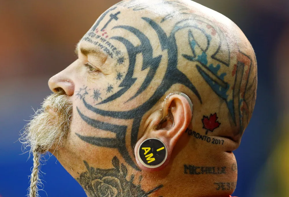 The Day in Photos – October 3, 2017