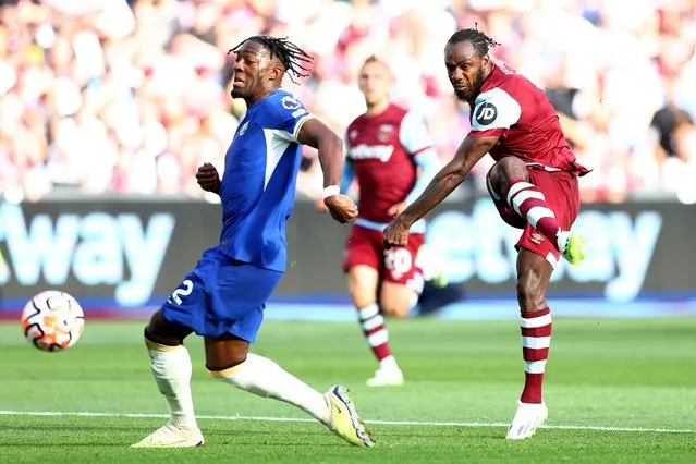 Michail Antonio of West Ham United scores the team's second goal during the Premier League match between West Ham United and Chelsea FC at London Stadium on August 20, 2023 in London, England. (Photo by Clive Rose/Getty Images)